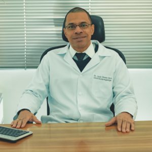 Dr. Lucas Ferreira Rocha