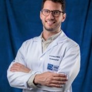 Dr. Leonardo Medeiros